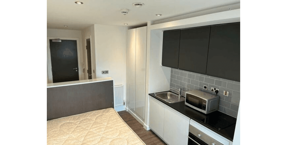 Property Image 0